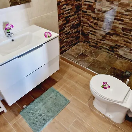 Amazing New With 4 Bedroom In Vistas