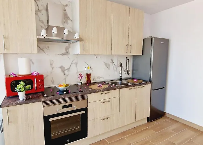 Amazing New With 4 Bedroom In Vistas