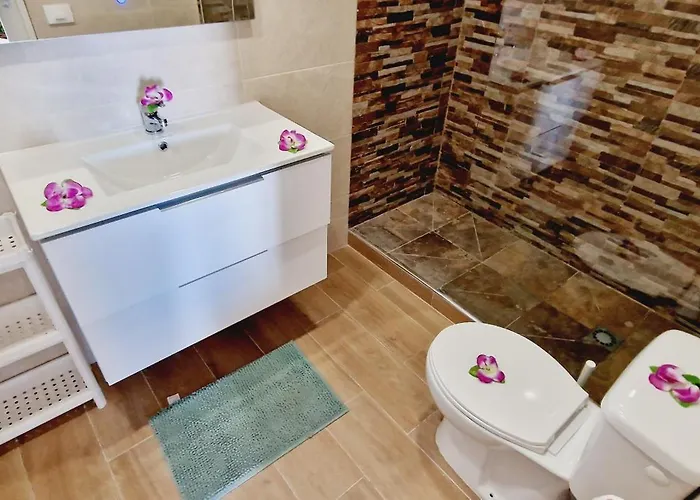 Amazing New With 4 Bedroom In Vistas