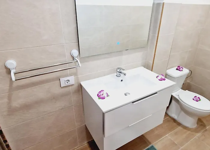 Amazing New With 4 Bedroom In Vistas Сasa de vacaciones Guincho (Tenerife)